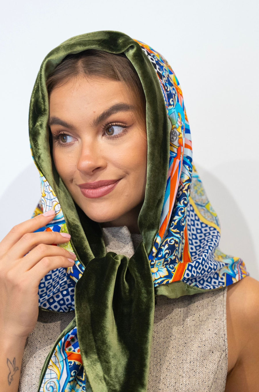 Triangle 100% Soie bi matière NOTO