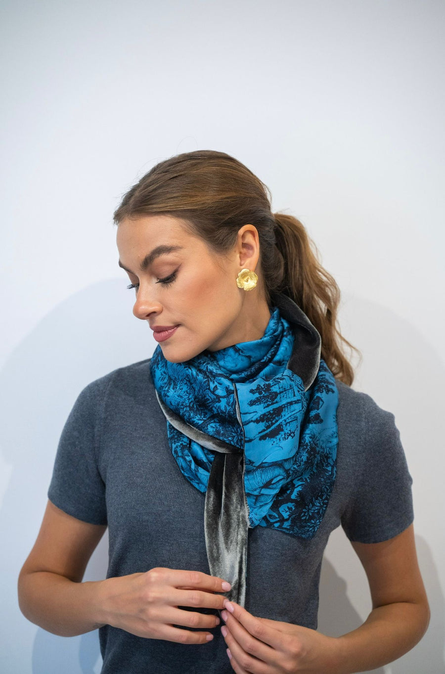 Triangle 100% Soie BI MATIERE Blue MOON